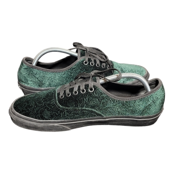 Size 11- VANS Authentic Low Velvet - Jungle Green Black - Picture 6 of 9